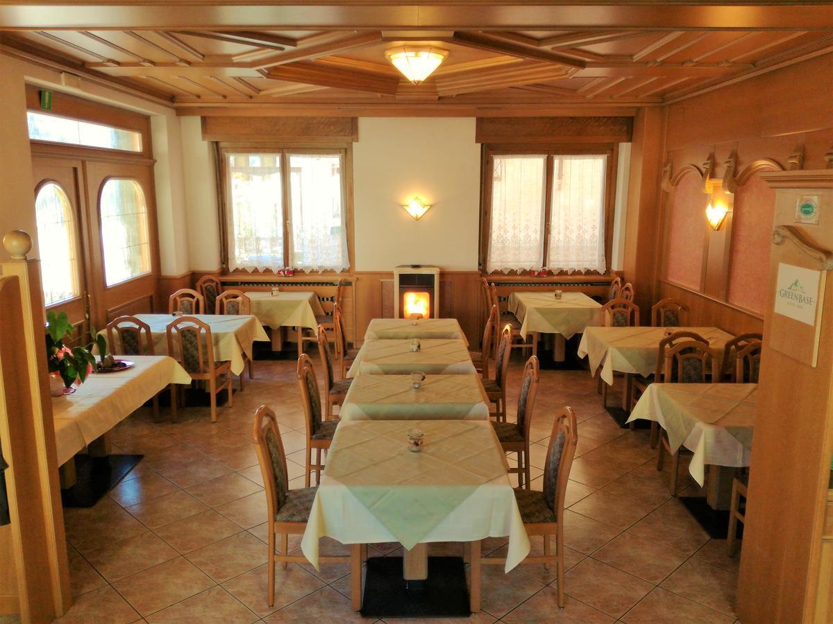 Green Base Hotel B&B Malè Buitenkant foto